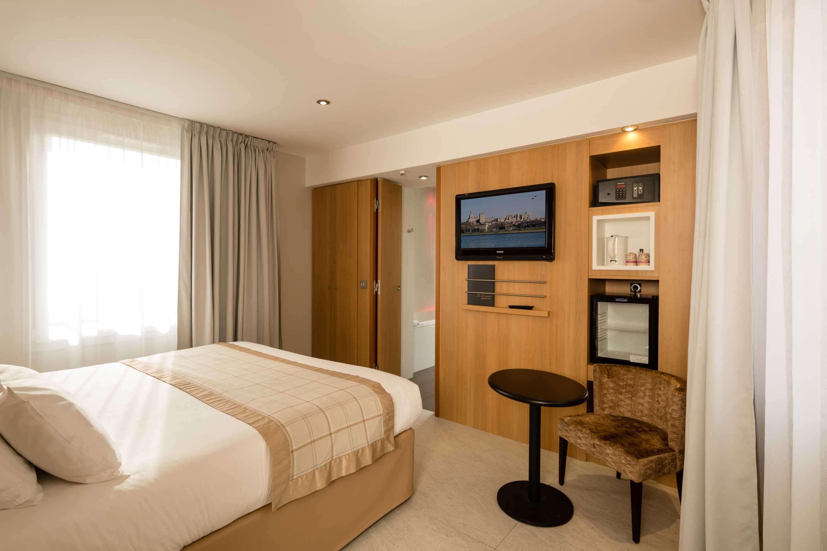 Best Western Plus Le Lavarin Avignon Ngoại thất bức ảnh