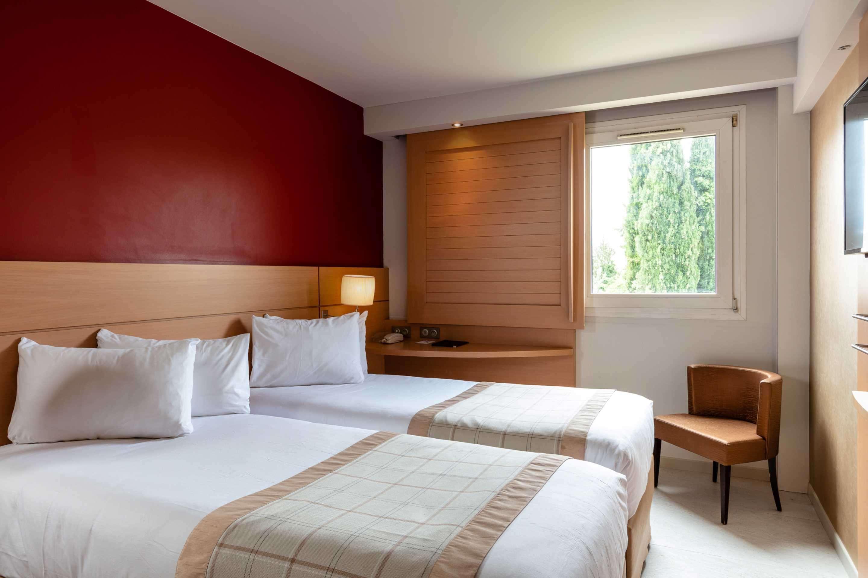 Best Western Plus Le Lavarin Avignon Ngoại thất bức ảnh
