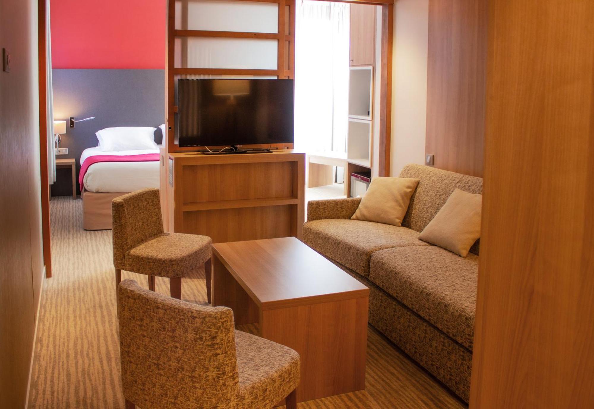 Best Western Plus Le Lavarin Avignon Ngoại thất bức ảnh